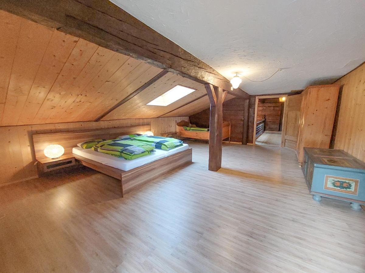400Qm Bayerische Villa 2500Qm Uneinsehbarer Garten In Beliebter Urlaubsregion Freyung Bagian luar foto